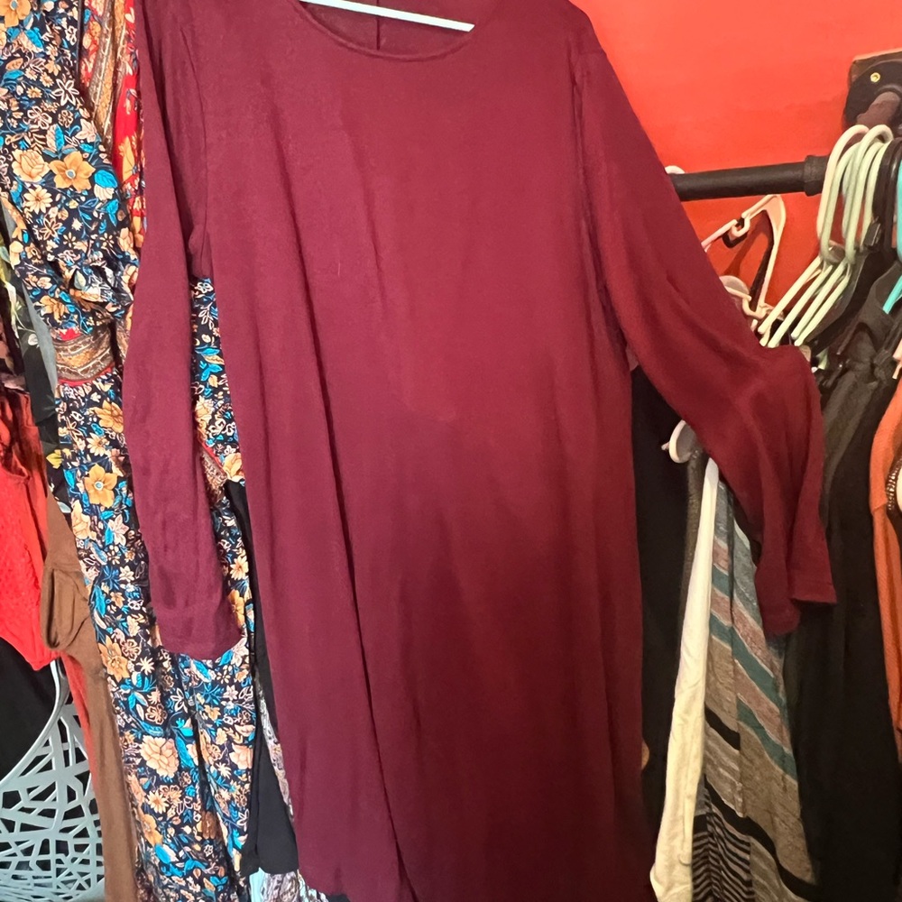 Elegant Burgundy Long Sleeve Dress